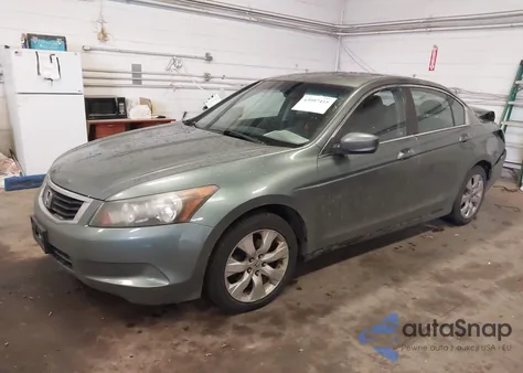 2010 Honda Accord 2.4 Ex-L из США, поврежденный, VIN 1HGCP2F83AA033010